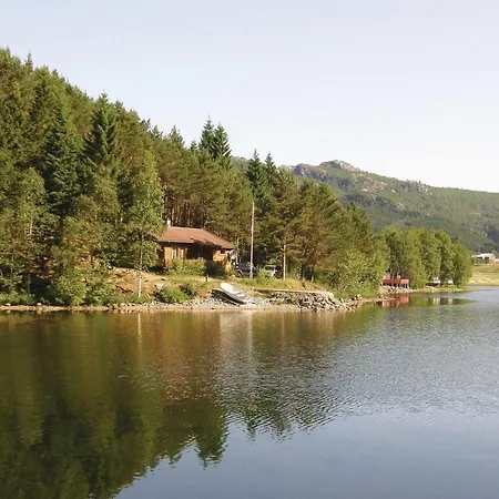 別荘 Golhaug Vikeså